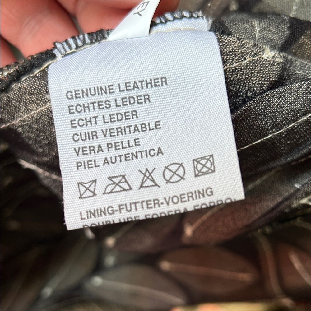 Image Leather Elegant Gold Leaf Pattern Women's J… - image 7